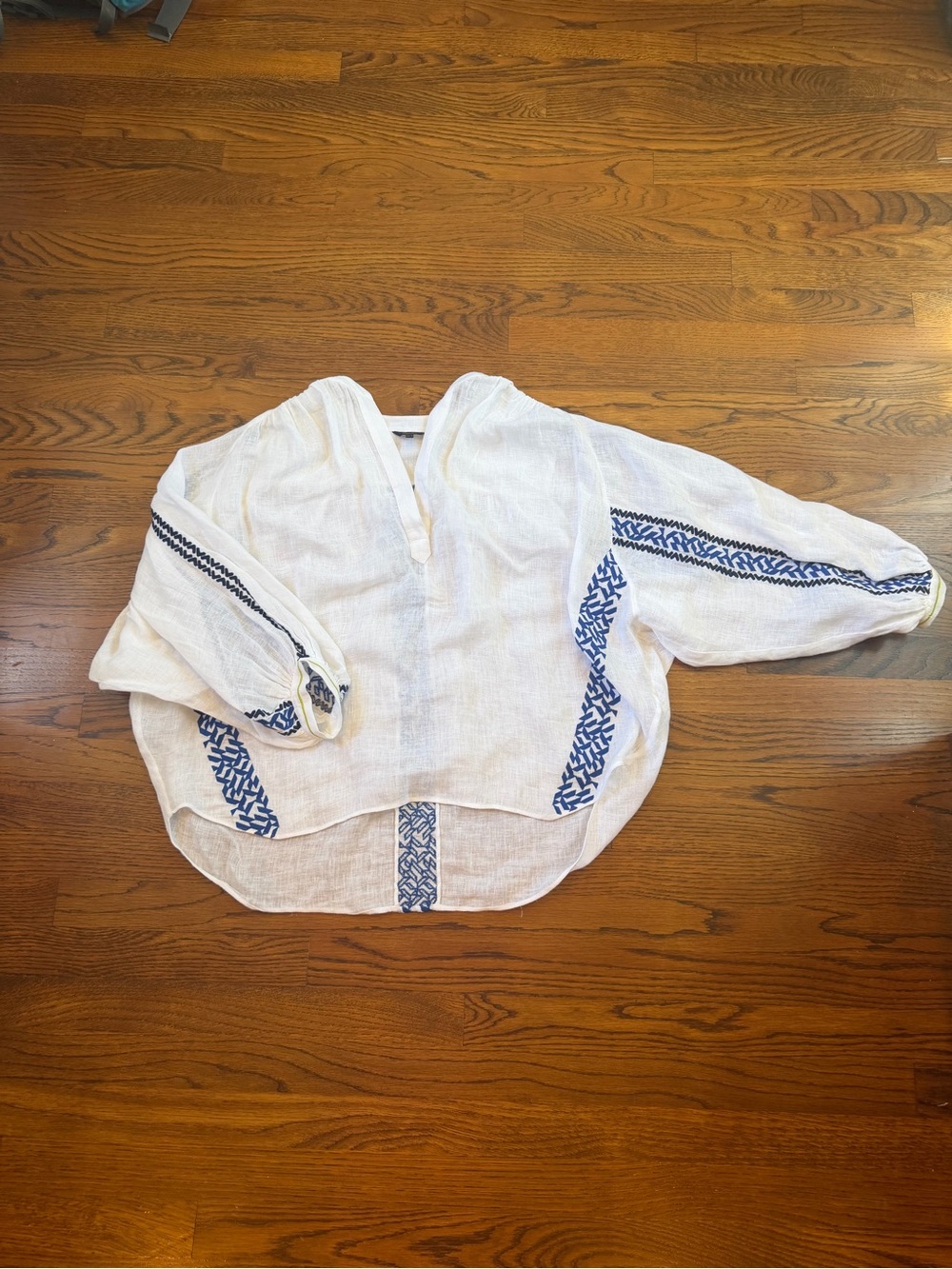 Massimo Dutti White linen V-Neck Blouse with Blue Trim
